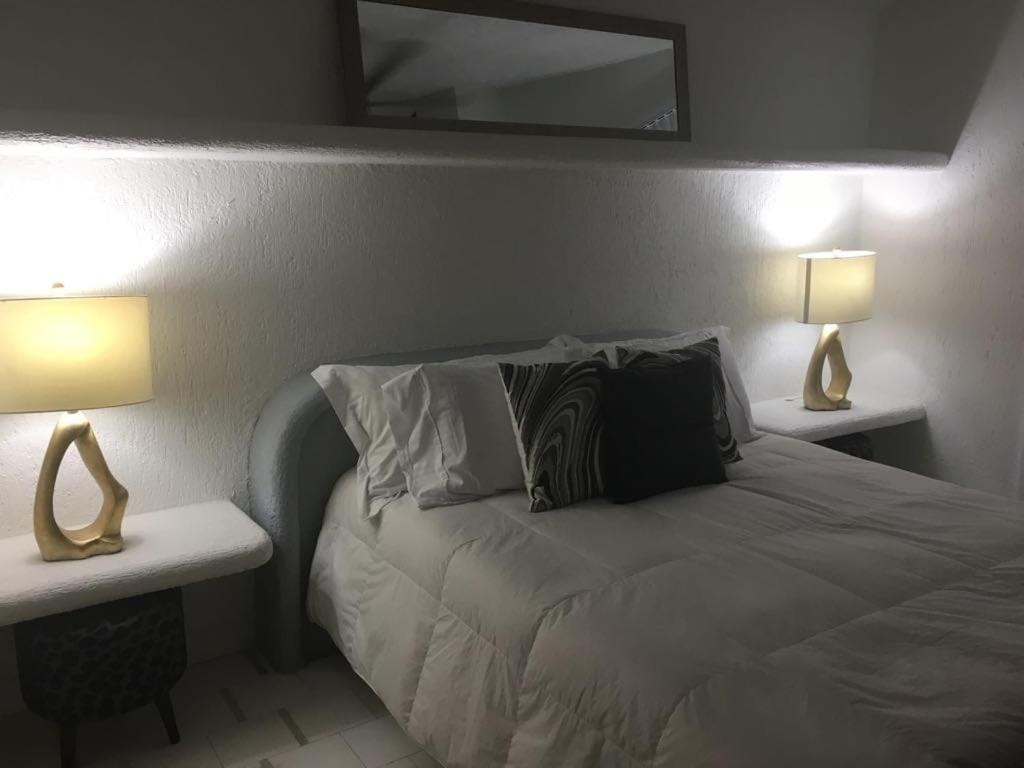 Cozumel-1 Bed 1 Ba Paradise